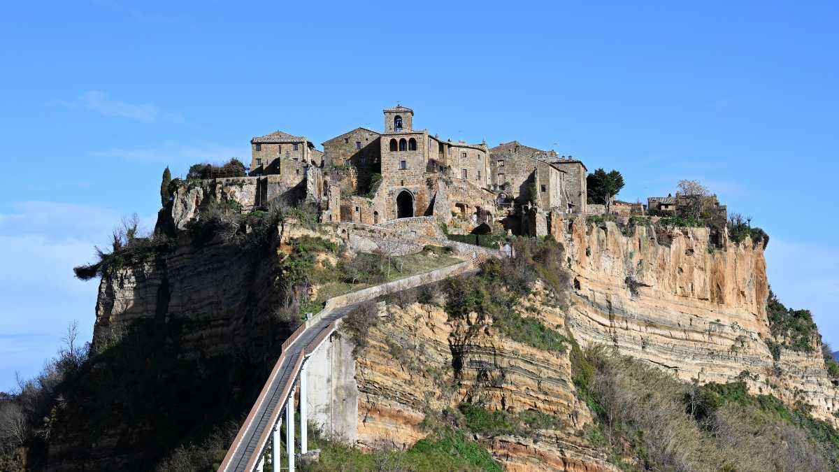 Civita di Bagnoregio con bambini: idee e attività per famiglie